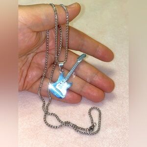 Silver Rock 🎸 Guitar Pendant Necklace. Stainless Steel
